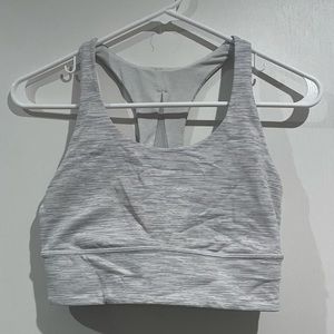 LULULEMON INVIGORATE BRA LONG LINE MEDIUM SUPPORT, B–D CUP, Size 6